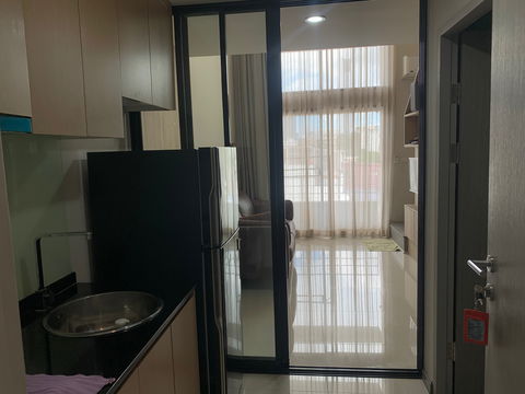 ❣️รัชดา19~ดูเพล็กซ์ 2ชั้น 🌈ให้เช่าคอนโดติดMRT รัชดา เพียง 300เมตร เดิน 3นาที 39.5ตรม🥳 เครื่องซักผ้า ทีวี ตู้เย็น ไมโคร ครบ😁