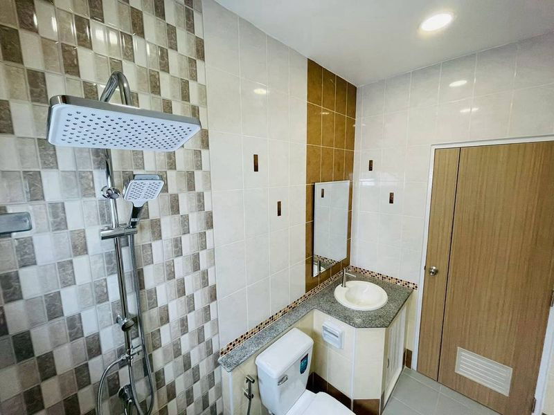 picture Two-storey detached house for sale, Piyawat Village 3 project, Bangsaen, Chonburi - 15/18