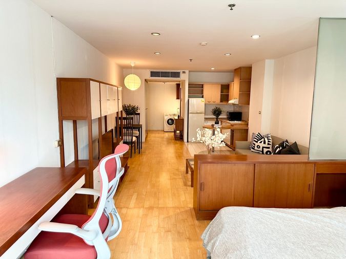 Studio condo for rent, 53 sqm, The Grand Regent