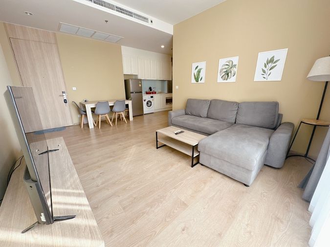 Noble Be 19: Luxury Condo in the Heart of the City, Experience Ultimate Comfort at Every Turn