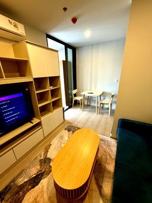 Condos for rent Makro Food Service Sukhumvit 71 : T1490 Condo for rent at Aspire Onnut Station. Beautiful, fully furnished unit. Special price.