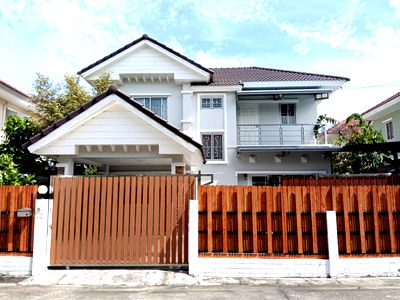 Houses for sale Nonthaburi : Single House for Sale – Khunapat 1 Project Land area: 52.5 sq. wah (≈ 210 sq.m.) Usable area: 120 sq.m. Great location near Bang Bua Thong 4 Road 