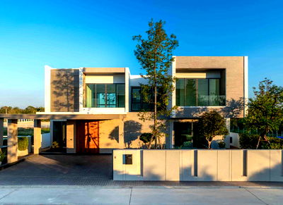 Houses for rent San Kamphaeng Sub District Municipal Office : Two storey house for rent with 3 bedrooms, 4 toilets and 1 kitchen. 