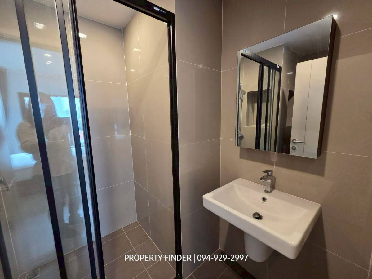 picture PFD-07388	Condo for Rent:  THE BASE Phetchaburi-Thonglor  Schedule a viewing ■ Line: @propertyfinder		 - 16/18