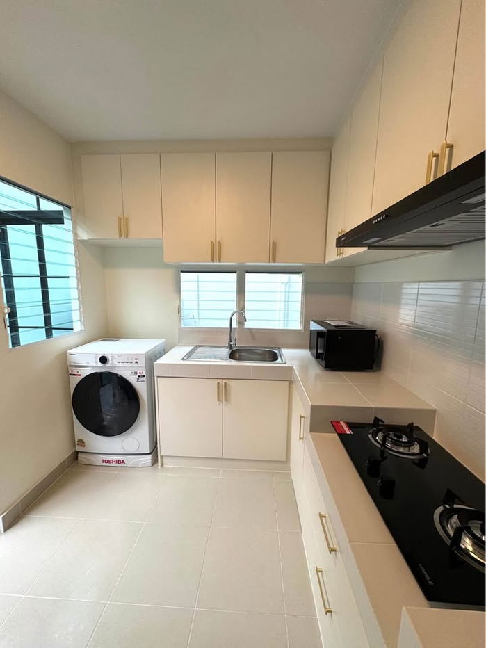 picture Single house for rent Villaggio 3 Srinakarin-Bangna with swimming pool ( SPSEVE1393 ) - 9/11