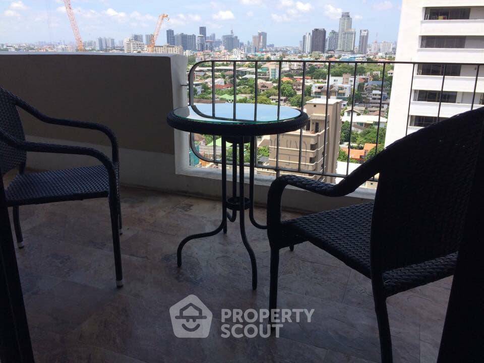 picture 2-BR Condo at Casa Viva Condominium near BTS Ekkamai (ID 391500) - 2/11