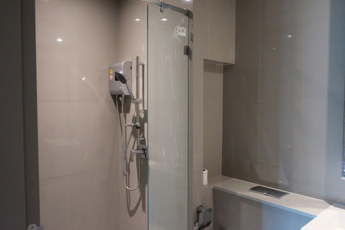 รูป ✅ ✅ Whizdom Station Ratchada - Thapra , 1 ห้องนอน พร้อมเข้าอยู่ ติดต่อไลน์ @bktasset โทร 095-325-8928 - รูปที่ 6/7