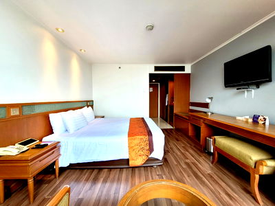 Apartment building for rent The Emquartier : Monthly Rental Hotel Sukhumvit