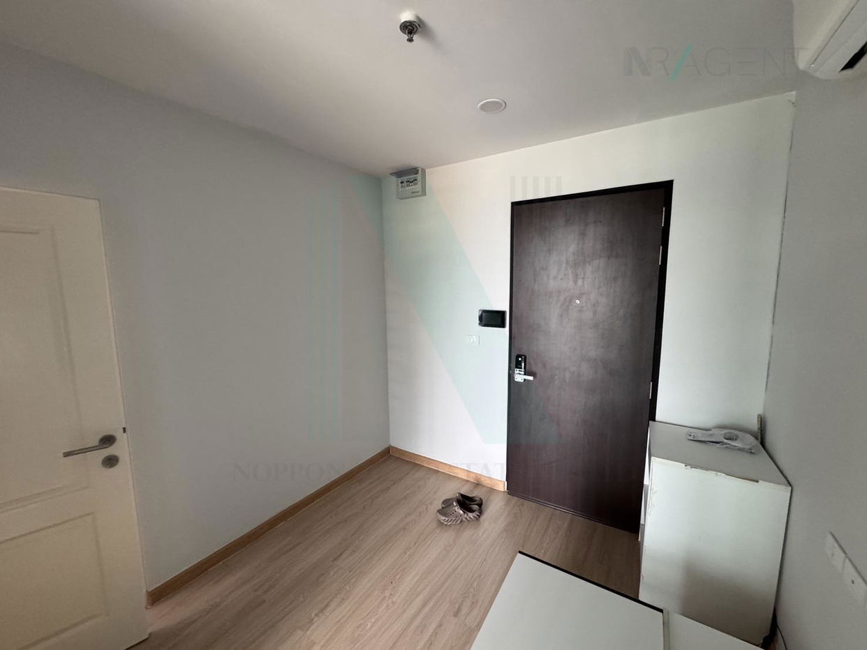 picture 🔺 For Sell Condo BANGKOK HORIZON SATHORN - NARATHIWAS Building 1, Floor 13,1 bed room, Room size 34 sqm - 3/8