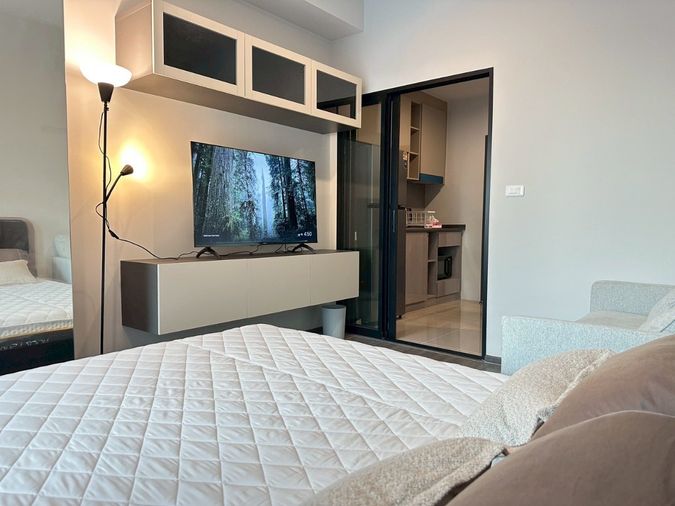 Studio condo for rent, 24 sqm, Ideo Ramkhamhaeng - Lam Sali Station