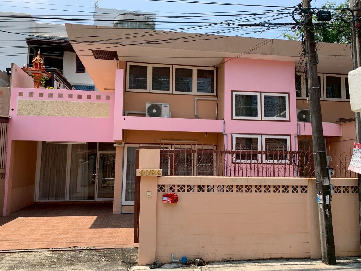 picture For rent, for rent, for rent, single house, Lat Phrao 1, cheap price, interested, Line: @951qfbfi - 1/12
