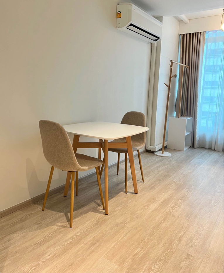 picture The Clover               Thonglor  - 10/12