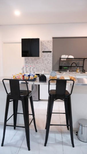 รูป 🏡✨ ให้เช่า บ้านสไตล์โมเดิร์นพร้อมสระว่ายน้ำส่วนตัว (Pet Friendly)🐶😽• BTS อุดมสุข 💰 ค่าเช่า: 120,000 บาท/เดือน📋 รหัสทรัพย์ RS3066 - รูปที่ 13/27