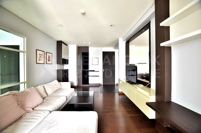 ขายคอนโด : Ivy Thonglor 💎 Luxury Cond in the Heart's Thonglo 🌟 Near BTS Thong Lo