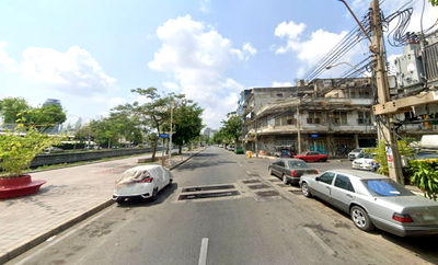 ที่ดิน ม.สวนดุสิต : ขายอาคารพาณิชย์ 6 คูหา 8 ชั้น พร้อมลิฟต์ 1 ตัว ใกล้หัวลำโพง