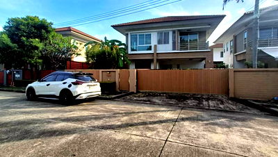 บ้านเดี่ยวให้เช่า : HR2952ให้เช่าเดี่ยว หมู่บ้านเอโทล มัลดีฟส์ ปาล์ม บางนา – วงแหวน เดินทางสะดวกใกล้ถนนวงแหวนรอบนอก