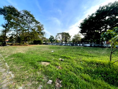 ขายที่ดิน : ขาย ที่ดินเปล่า กฤษดานคร 21 บางนา ตราด กม. 6.5 ใกล้ Mega บางนา สนามบินสุวรรณภูมิ ขนาด 120 ตร.วา