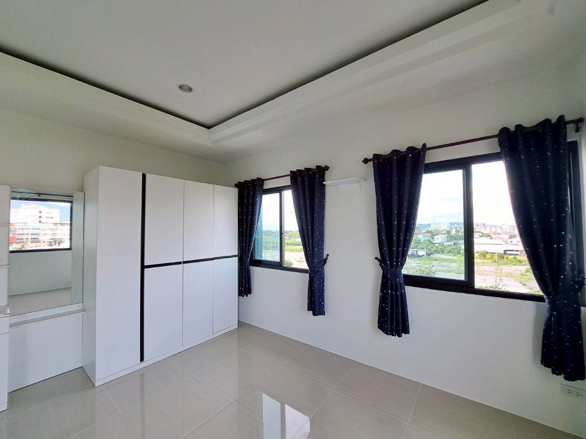 รูป JK 6386786 : พีพี เอ็ม เพลส ซีวิว - รูปที่ 4/9