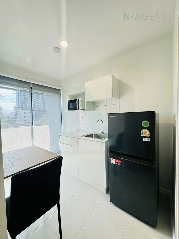picture For Rent Condo ICONDO ACTIVE PHATTHANAKAN Building 1, Floor 3,1 bed room, Room size 24 sqm - 6/8