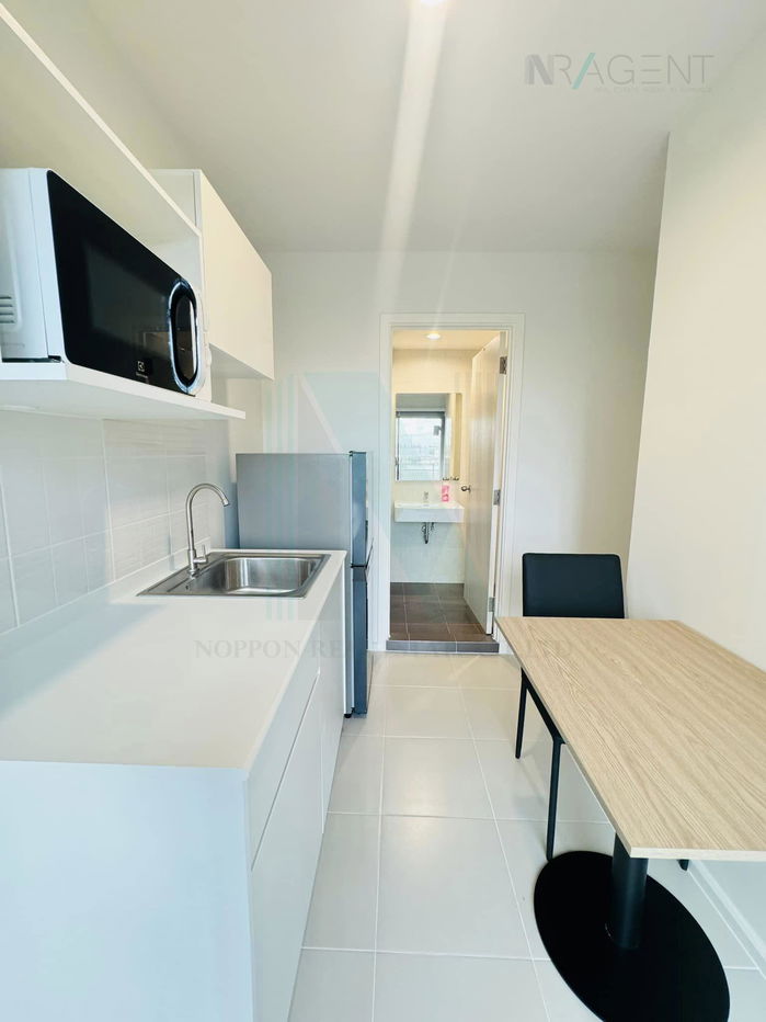 picture For Rent Condo ICONDO ACTIVE PHATTHANAKAN Building 1, Floor 3,1 bed room, Room size 24 sqm - 7/8