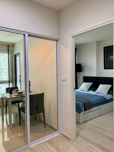 1-bed condo for rent, 32 sqm, Centric Ratchada - Huai Khwang