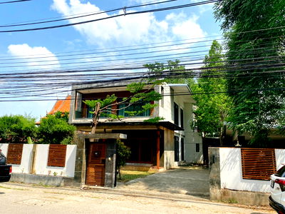 เช่าโฮมออฟฟิศ ม.เทคโนโลยีราชมงคลล้านนา วิทยาเขตภาคพายัพ (เจ็ดยอด) : 🌟 🏢 โฮมออฟฟิศหรู ใจกลางเมืองเชียงใหม่ | ราคาพิเศษจาก 55,000 เหลือเพียง 45,000 บาท! 🌟