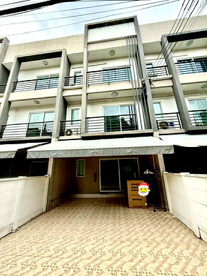 เช่าทาวน์โฮม เขตสวนหลวง : 🏡 ให้เช่าทาวน์โฮม 3 ชั้น หมู่บ้านกลางเมือง สุขุมวิท 77 (ซ.อ่อนนุช 17) 3 ห้องน้ำ 3 ห้องนอน ทำเลดี ใกล้ BTS อ่อนนุช เพียง 1.9 กม.