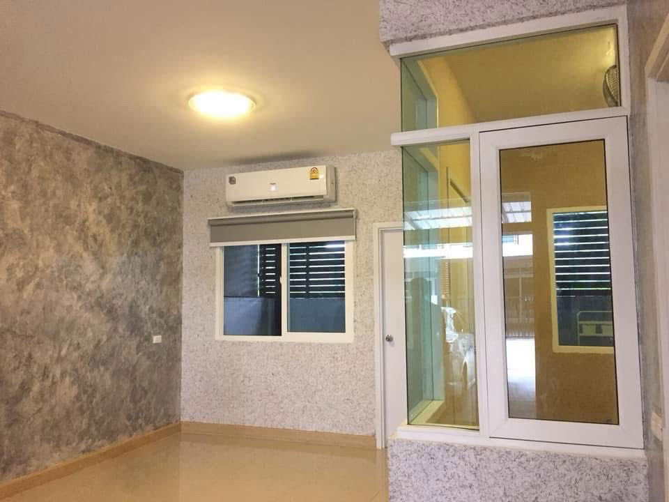 รูป เช่า ให้เช่า ปล่อยเช่า ทาวน์โฮม คาซ่าซิตี้ วัชรพล-เพิ่มสิน ราคาถูก สนใจ Line: @951qfbfi - รูปที่ 1/5