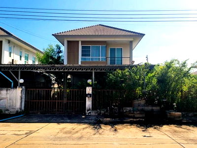 Houses for sale Bangkok : FOR SALE  HOUSE PROPERTY  3700000 BAHT.