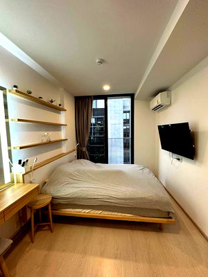 Condos for rent BTS Ekkamai : 🏙️ 1-bedroom condo for rent near BTS Ekkamai / Gateway Ekamai 💰 Rent: 27,000 baht/month