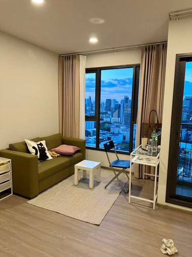 Aspire Sukhumvit Rama 4 สตูดิโอ พร้อมเครื่องซักอบแห้ง ชั้นสูง วิวสระ วิวเมือง