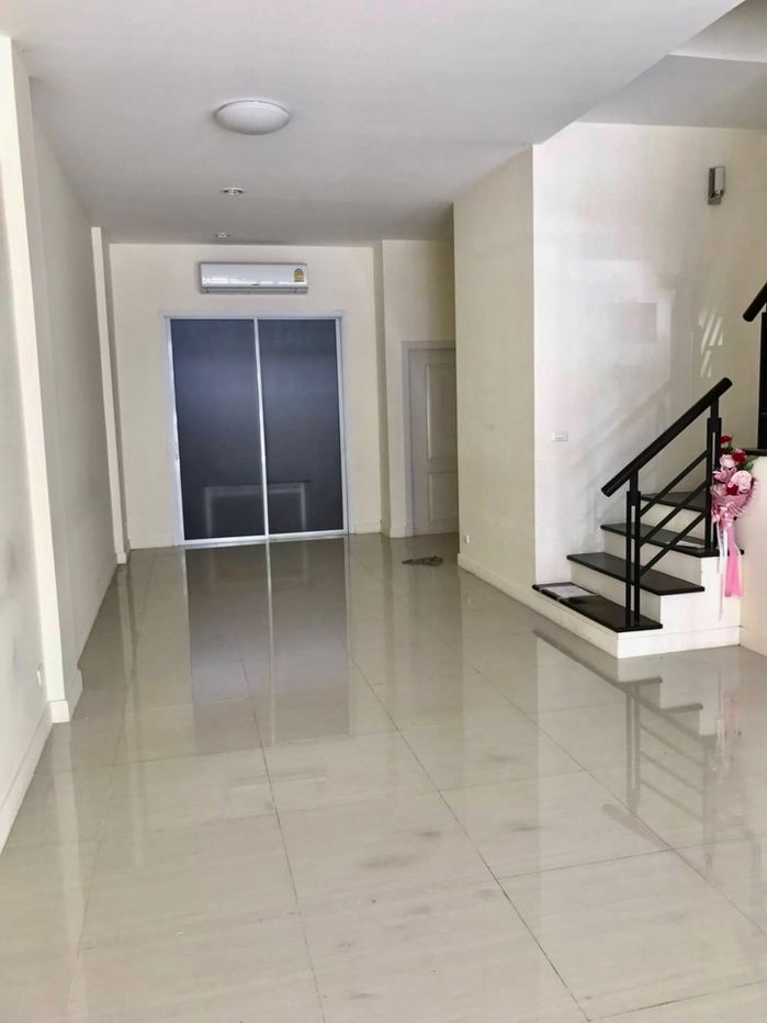 รูป ขาย ทาวน์โฮม 4 ชั้น Premium Place เอกมัย–รามอินทรา | ทำเลศักยภาพ ใกล้เลียบด่วน | เหมาะอยู่อาศัย–ทำออฟฟิศ - รูปที่ 5/10