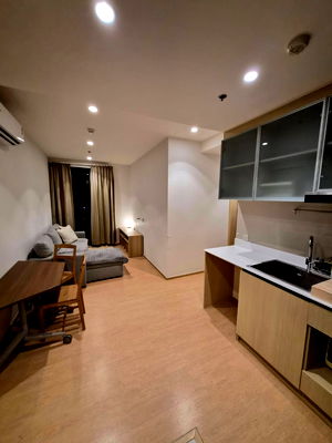 Condos for rent BTS Ekkamai : BTS Ekkamai 450 m Price  50,000 Baht Condo Maru Ekkamai 2 ( Rental )
