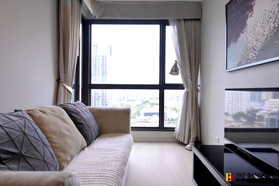 Condos for sale : 🔥🔥RHYTHM Sukhumvit 44/1 near BTS Phra Khanong Easy Start with a City Dweller Lifestyle