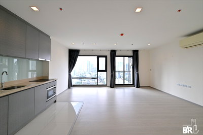 Condos for sale : 🔥🔥RHYTHM Sukhumvit 36-38 Don’t miss out!! Rare units near BTS Thong Lo