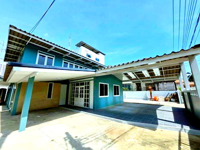 Houses for rent Chatuchak : Ratchada50-56 Prachachuen30 4-7bed MRT BangSon 1.9km. 2-story detached house for rent large house co