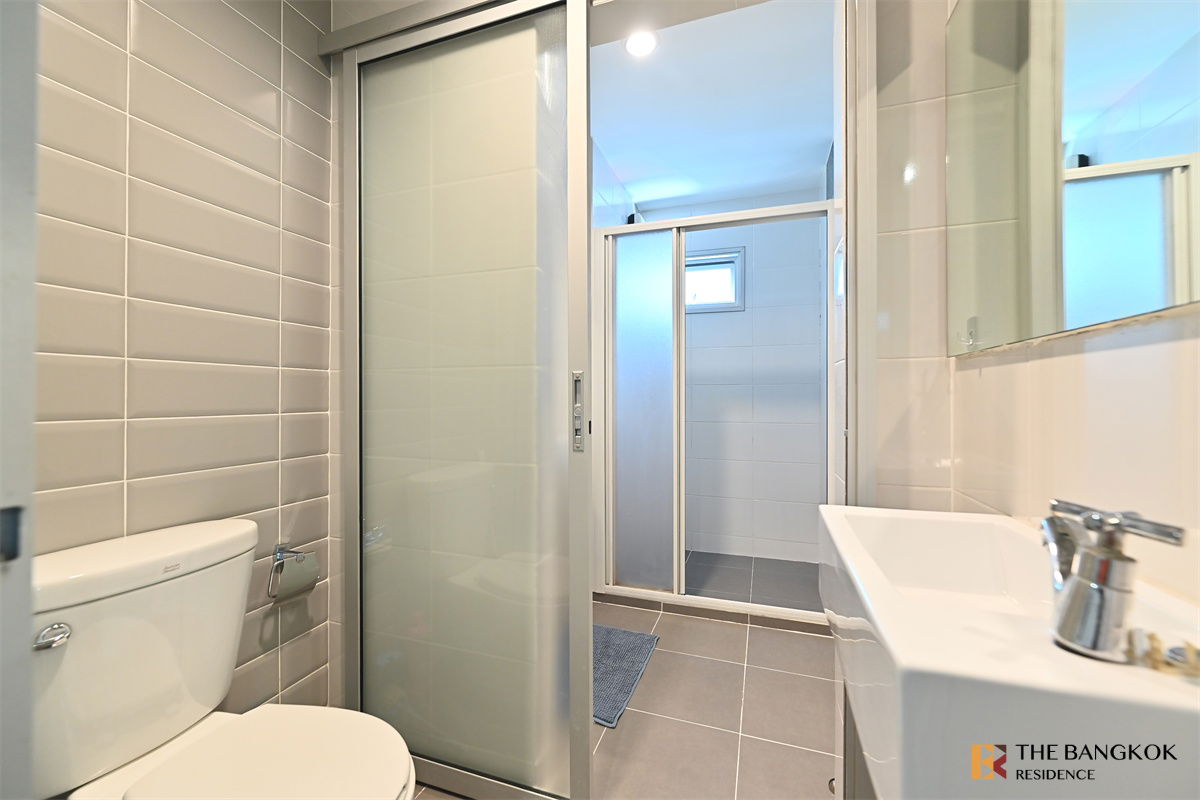 รูป Aspire Rama 9 - ปล่อยเช่าถูกมาก 23,000 บาท/เดือน, 2 ห้องนอน 1 ห้องน้ำ 49 ตรม พร้อมอยู่( Line ID: loft.w หรือ เบอร์ 0842824246) - รูปที่ 8/11