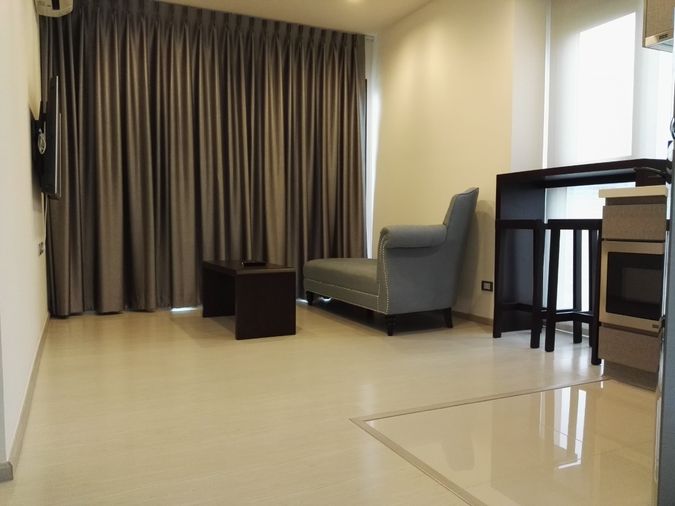 ให้เช่า คอนโด Rhythm Sukhumvit 36 38 ห้องสวย พร้อมอยู่ ราคาดีที่สุด