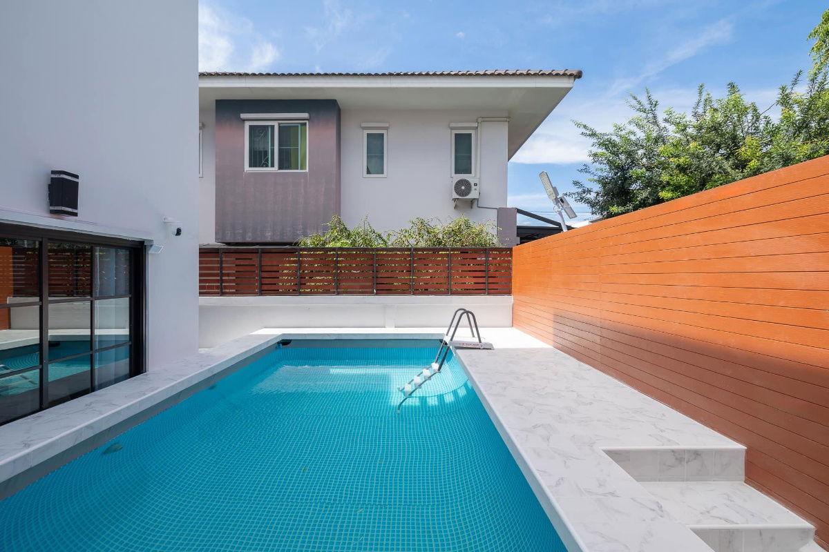 รูป 🏡 ให้เช่าบ้านเดี่ยวสุดหรู ย่านห้วยขวาง – หิ้วกระเป๋าเข้าอยู่ได้เลย! - รูปที่ 2/21