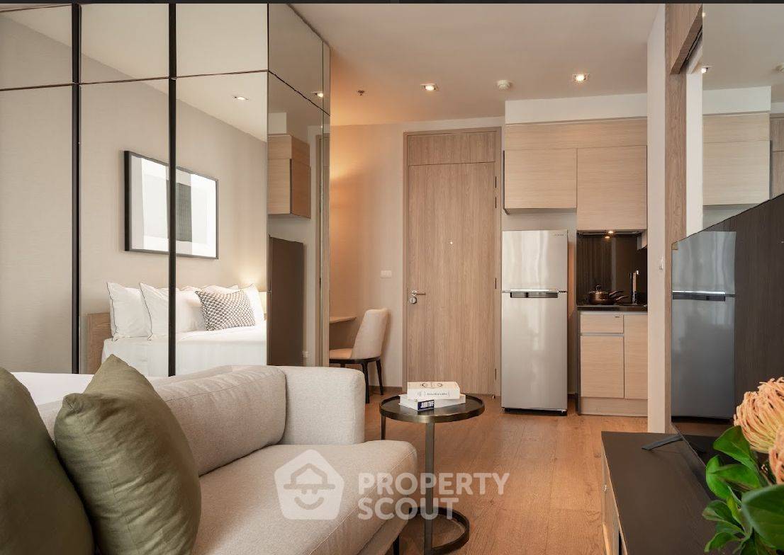 picture Studio Condo at Park Origin Phrom Phong near BTS Phrom Phong (ID 2395422) - 5/12