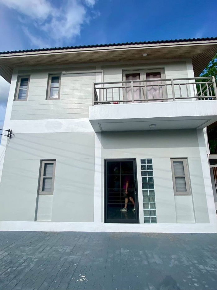 รูป  ให้เช่าบ้านเดี่ยว 2 ชั้น หลังโรงเรียนบ้านฉางกาญจนกุลวิทยา  บ้านฉาง

 - รูปที่ 2/10