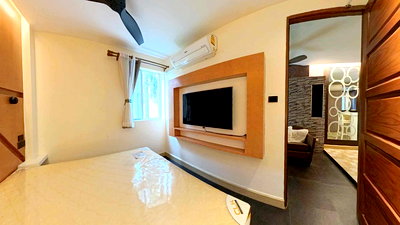 ขายคอนโด : ขายคอนโด2ห้องนอน พร้อมอยู่ Emerald residence ใกล้ MRTห้วยขวาง