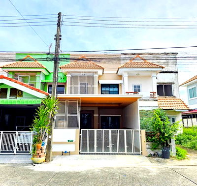 ทาวน์โฮม รพ.มหาวชิราลงกรณ์ธัญบุรี : 🔥เครดิตดี รับปิดหนี้ มีเงินเหลือซื้อเฟอร์ บ้านสวยมาก หมู่บ้าน วศิน รังสิต - คลอง9 🏡