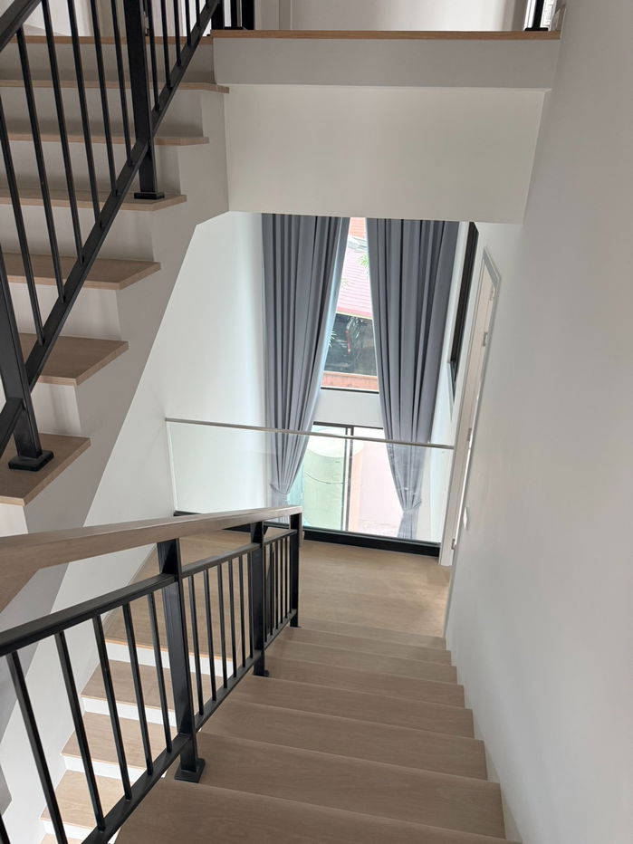 รูป ปล่อยเช่าบ้าน ✨ Luxury Deal! บ้านหรู ในฝันของคุณกำลังรออยู่! ✨ - รูปที่ 9/10