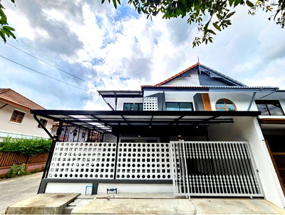 ทาวน์โฮม ลำลูกกา คลองแปด : 🔥เครดิตดี รับปิดหนี้ มีเงินเหลือซื้อเฟอร์ บ้านสวยมาก โครงการ หมู่บ้านพฤกษา2 คลอง8 🏡