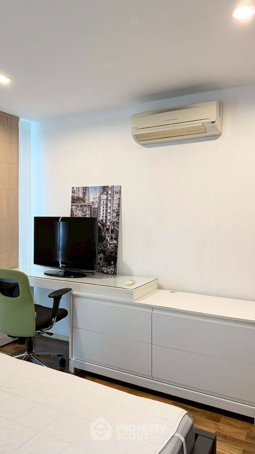 picture 2-BR Condo at Siri On 8 Sukhumvit 8 near BTS Nana (ID 512588) - 22/31