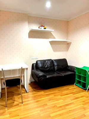 Condos for sale Bangkok : Condo for sale, LPN Ratchayothin, next to BTS Ratchayothin, cheap price, interested, Line: @951qfbfi