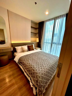 Condos for rent :  Nue District                    R9