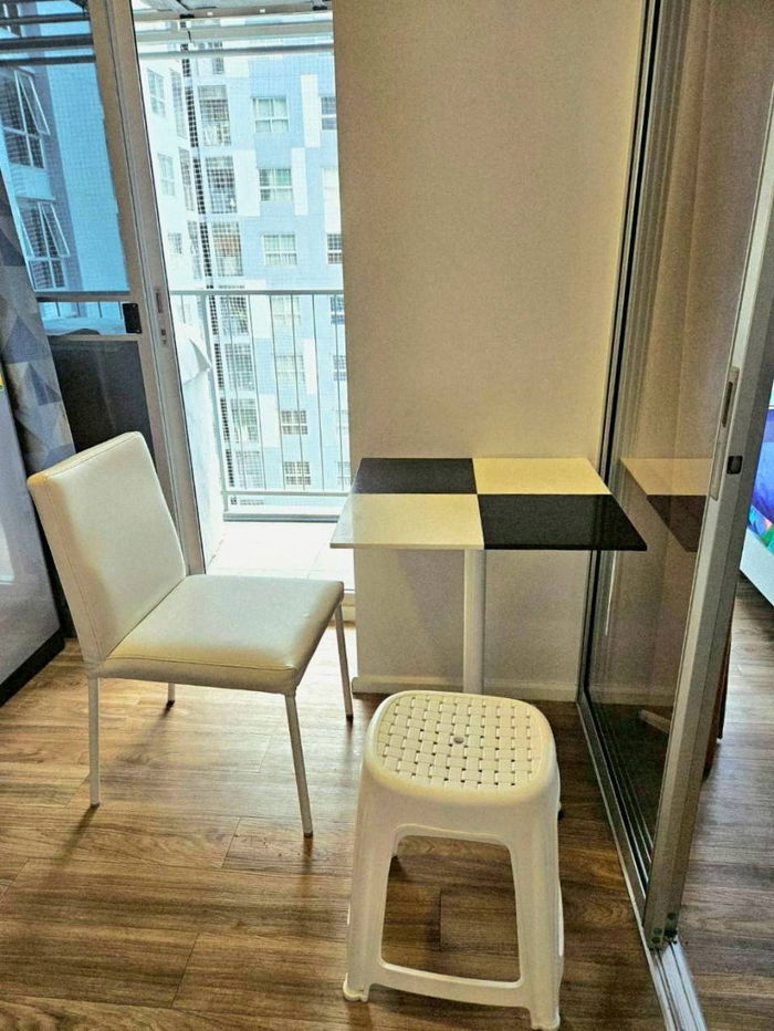 รูป ให้เช่า ISSI condo Suksawat อิซซี่ คอนโด สุขสวัสดิ์ วิวสระว่ายน้ำ โทร 0919494987 มีเครื่องซักผ้า - รูปที่ 11/12