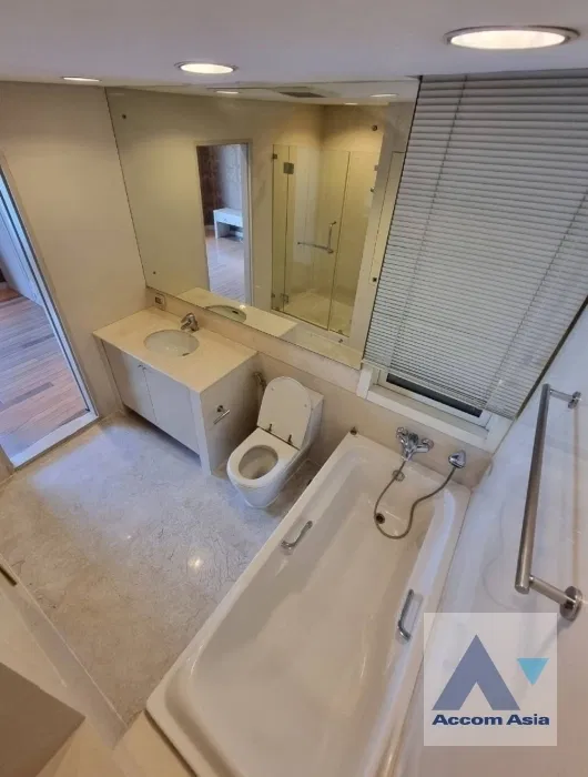 รูป 🔼🔽 AccomA 📩 Modern condo with balcony and walk-in closet at Wilshire (AA36365) - รูปที่ 16/17